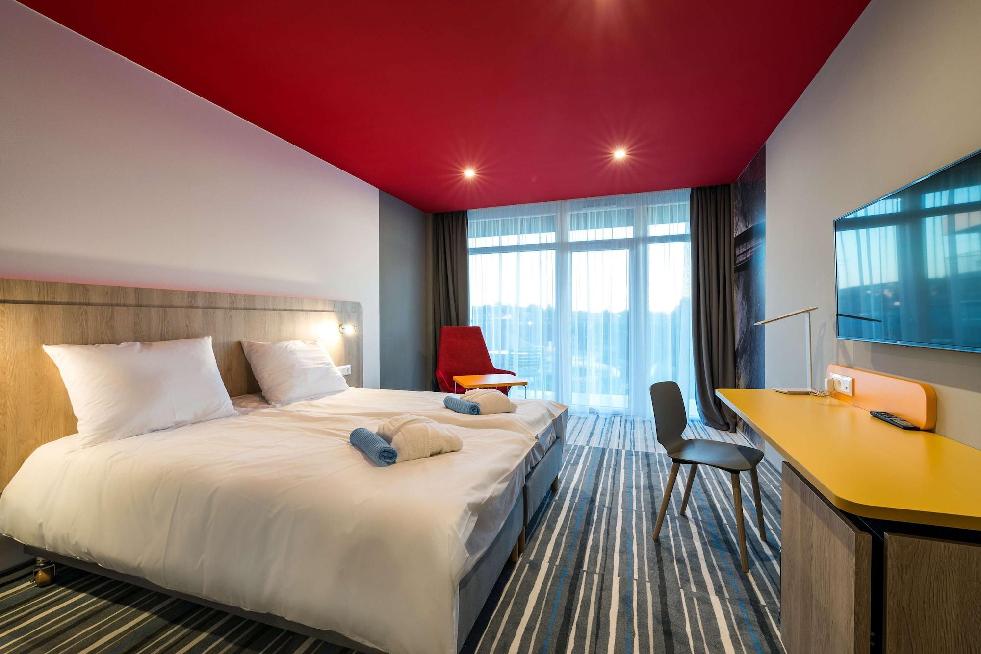 Park Inn By Radisson Zalakaros Hotel & Spa Exteriör bild